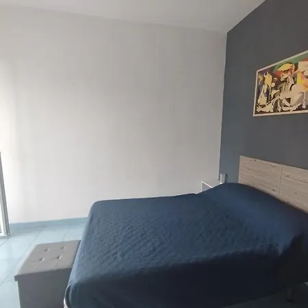 Room&relax Scauri Konukevi